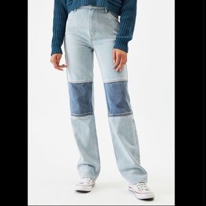 Light 90’s Boyfriend Carpenter Pants